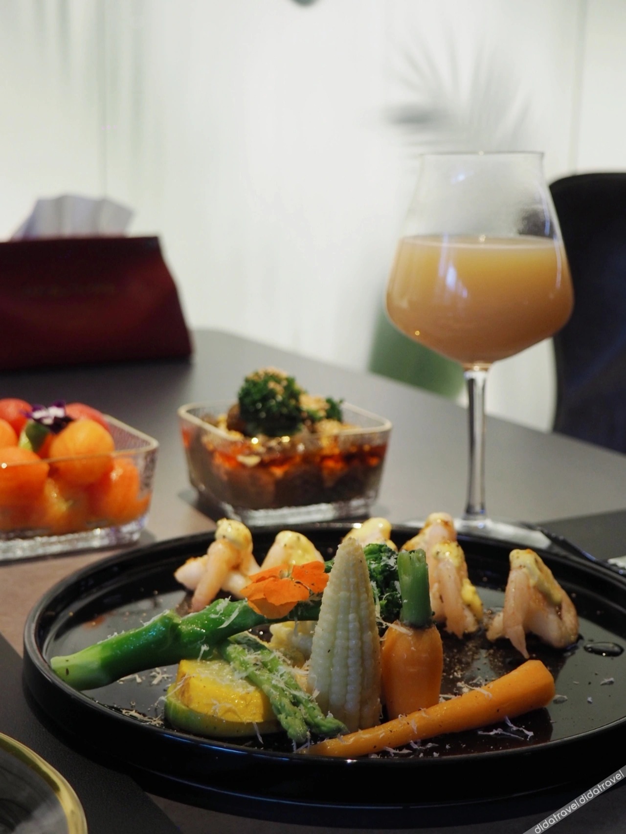 HEONIC ART WELLNESS HOTEL & SUITES - Signature Family Suites - Cat Therapy - Aesop SPA 3*