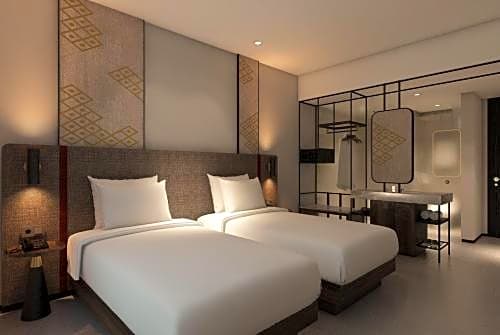 Hotel Santika Premiere Padang 3*