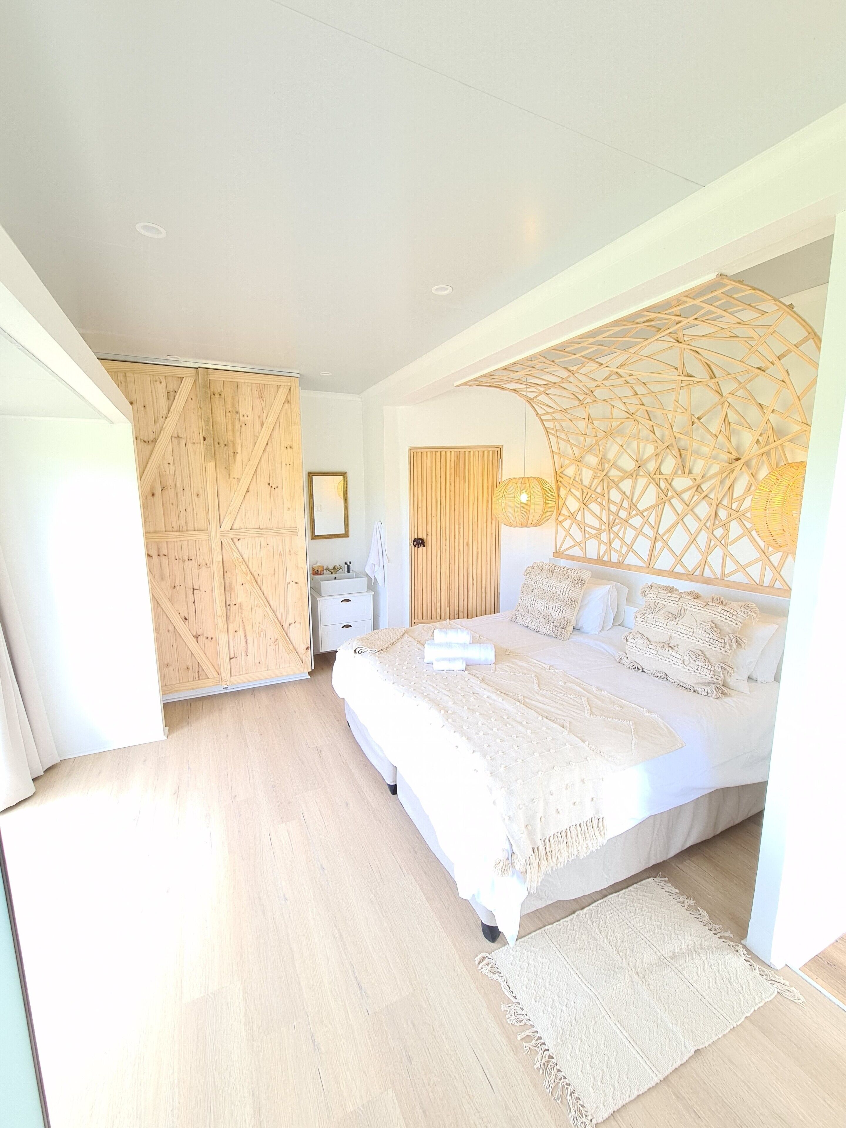 Buff & Fellow Eco Cabins 0*