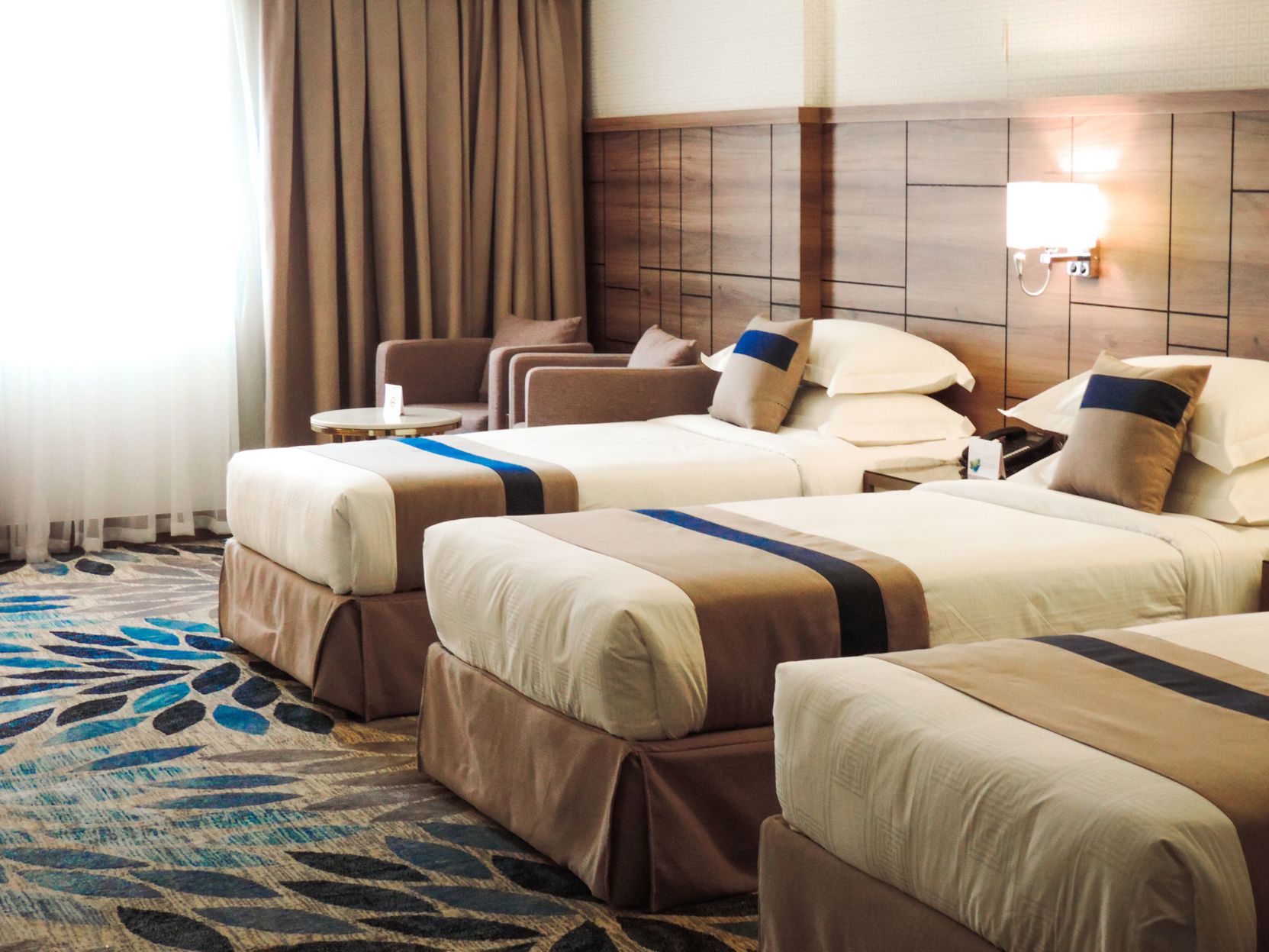 Season Star Hotel 0*