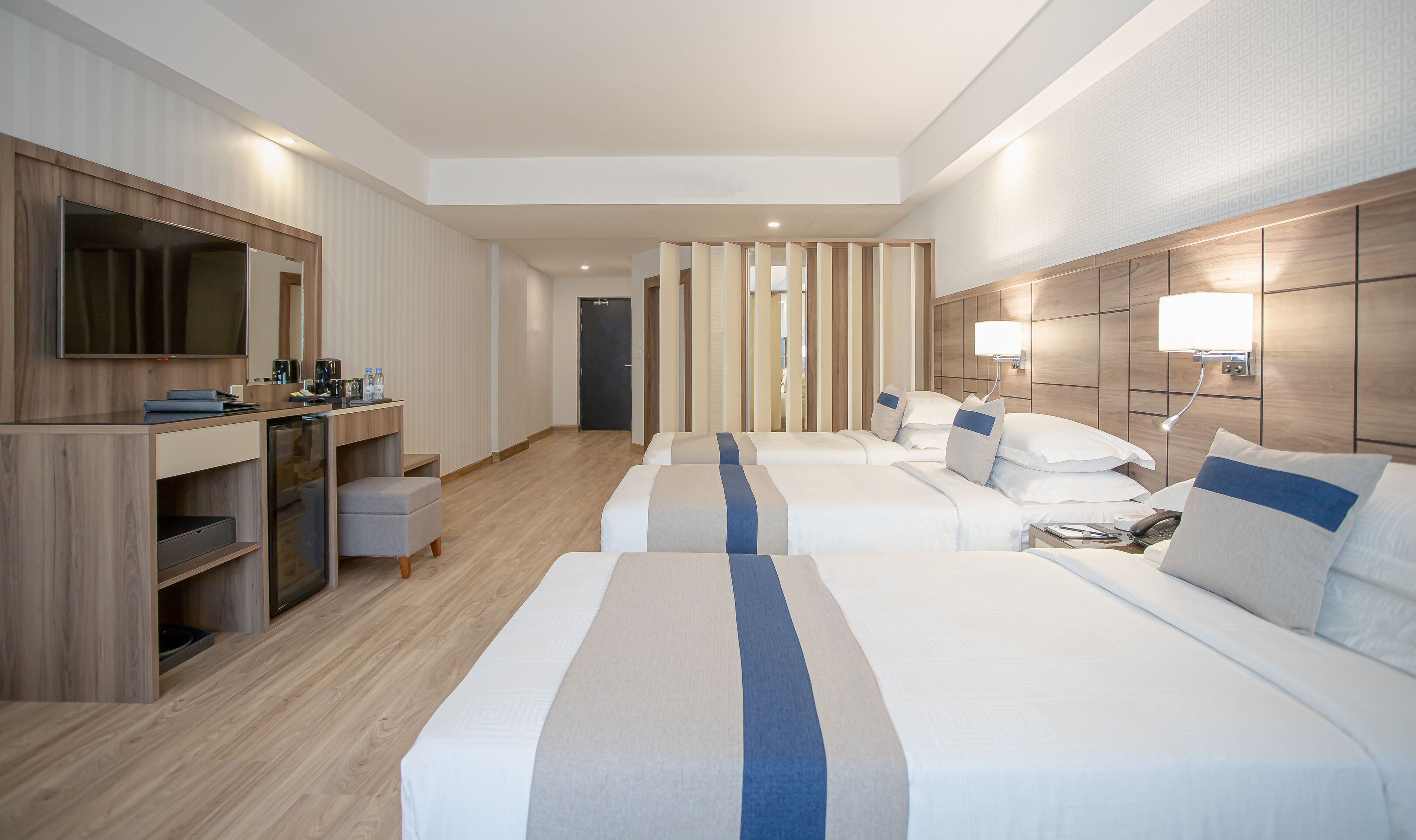 Season Star Hotel 0*