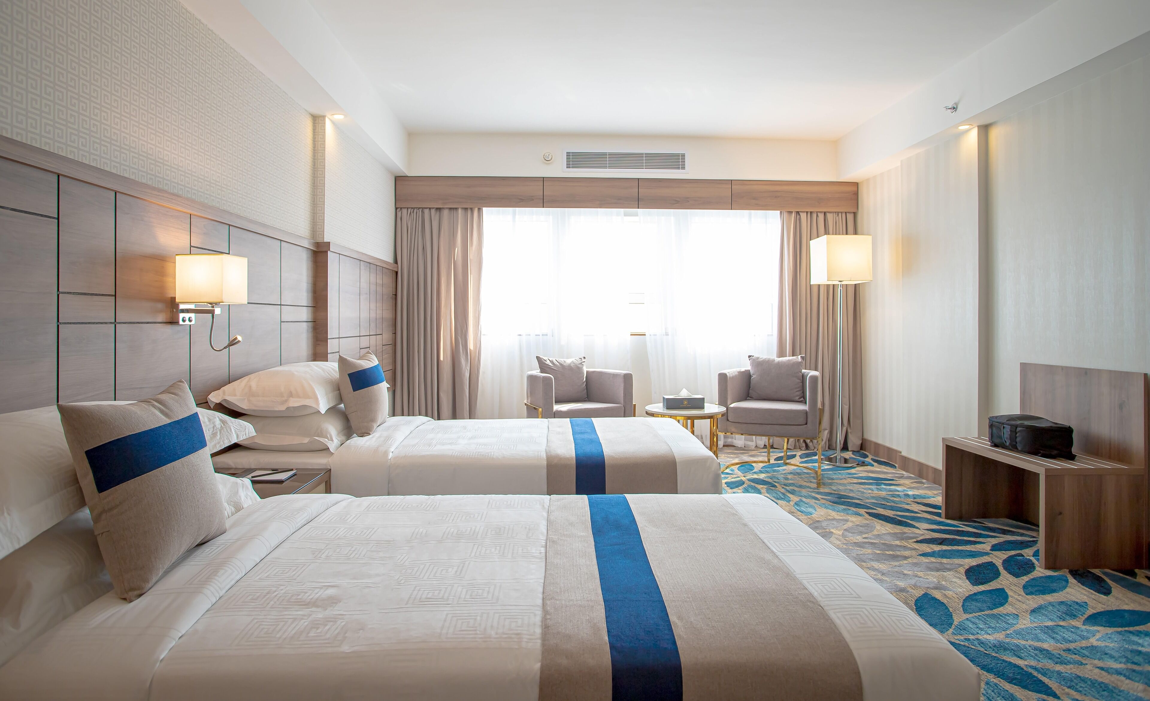 Season Star Hotel 0*