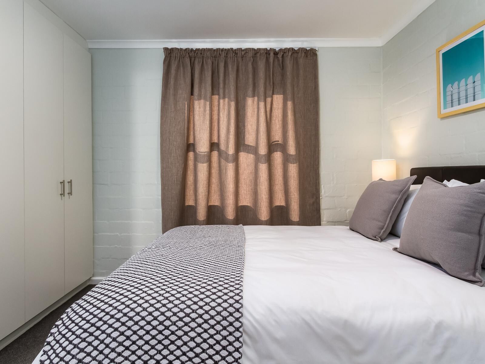 WINK Eaton Square 3*
