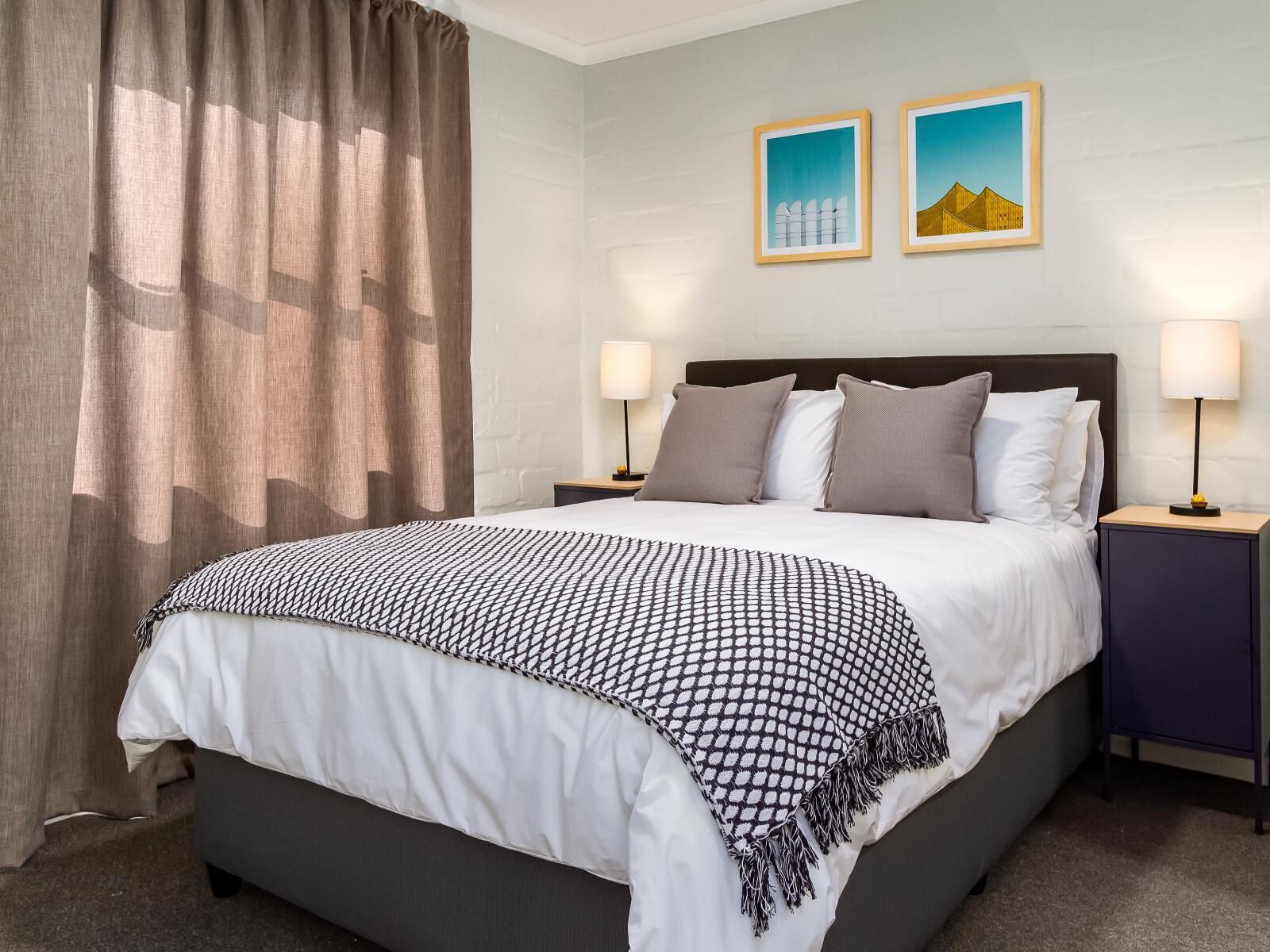 WINK Eaton Square 3*