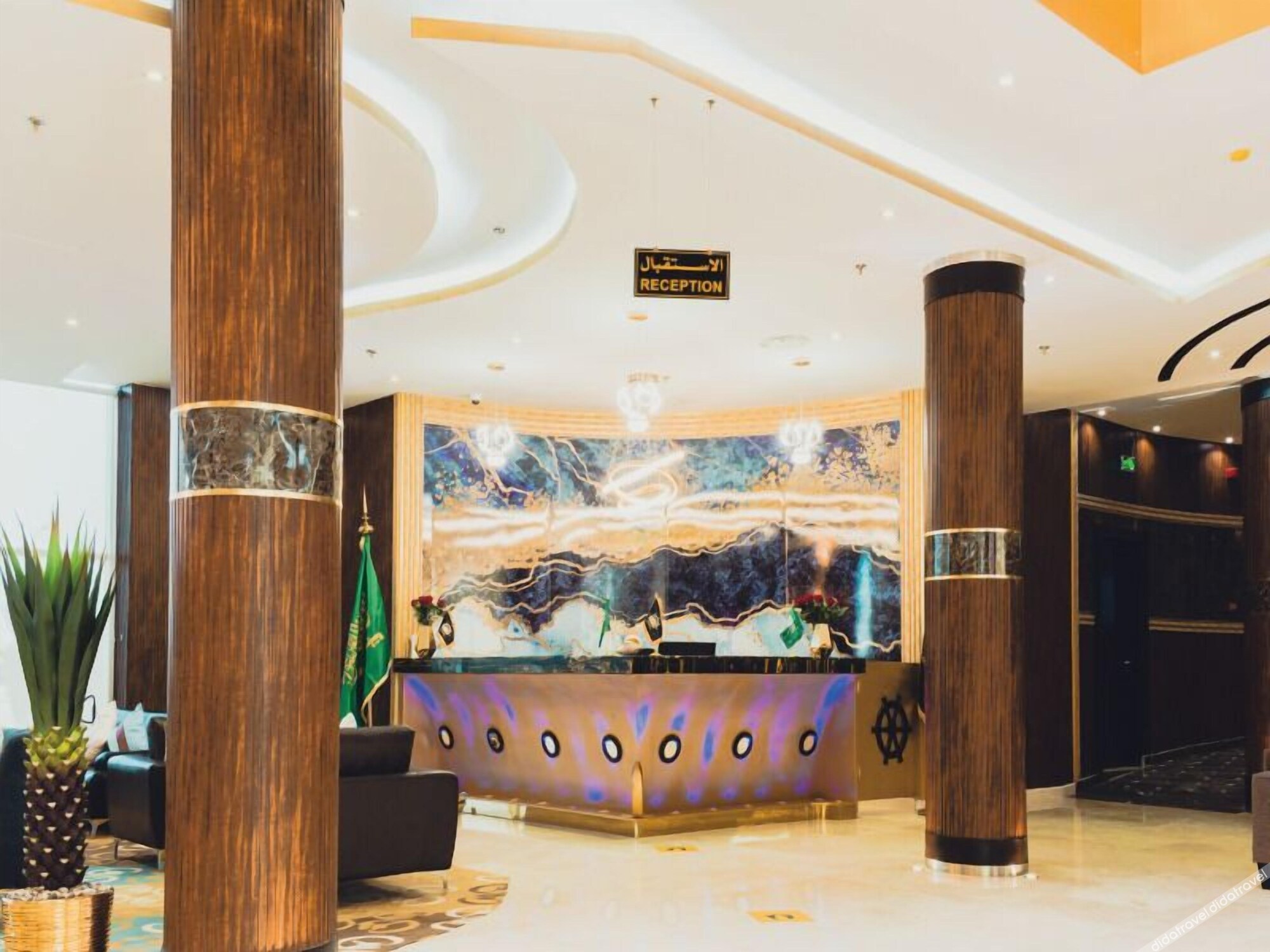 Golden Ship Hotel 4*