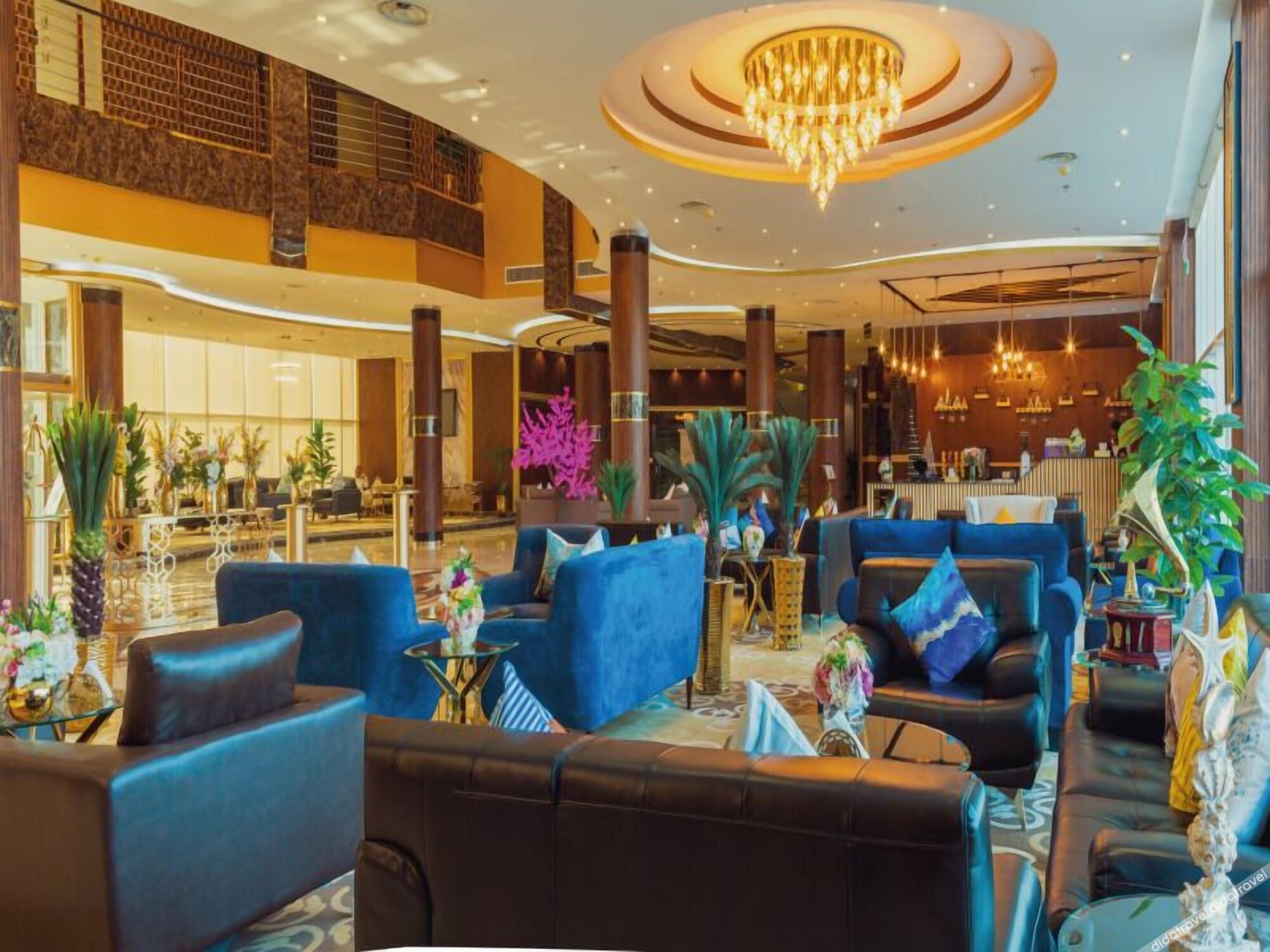 Golden Ship Hotel 4*
