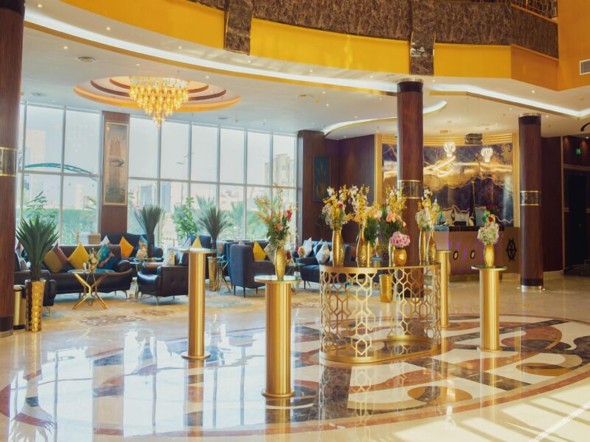 Golden Ship Hotel 4*