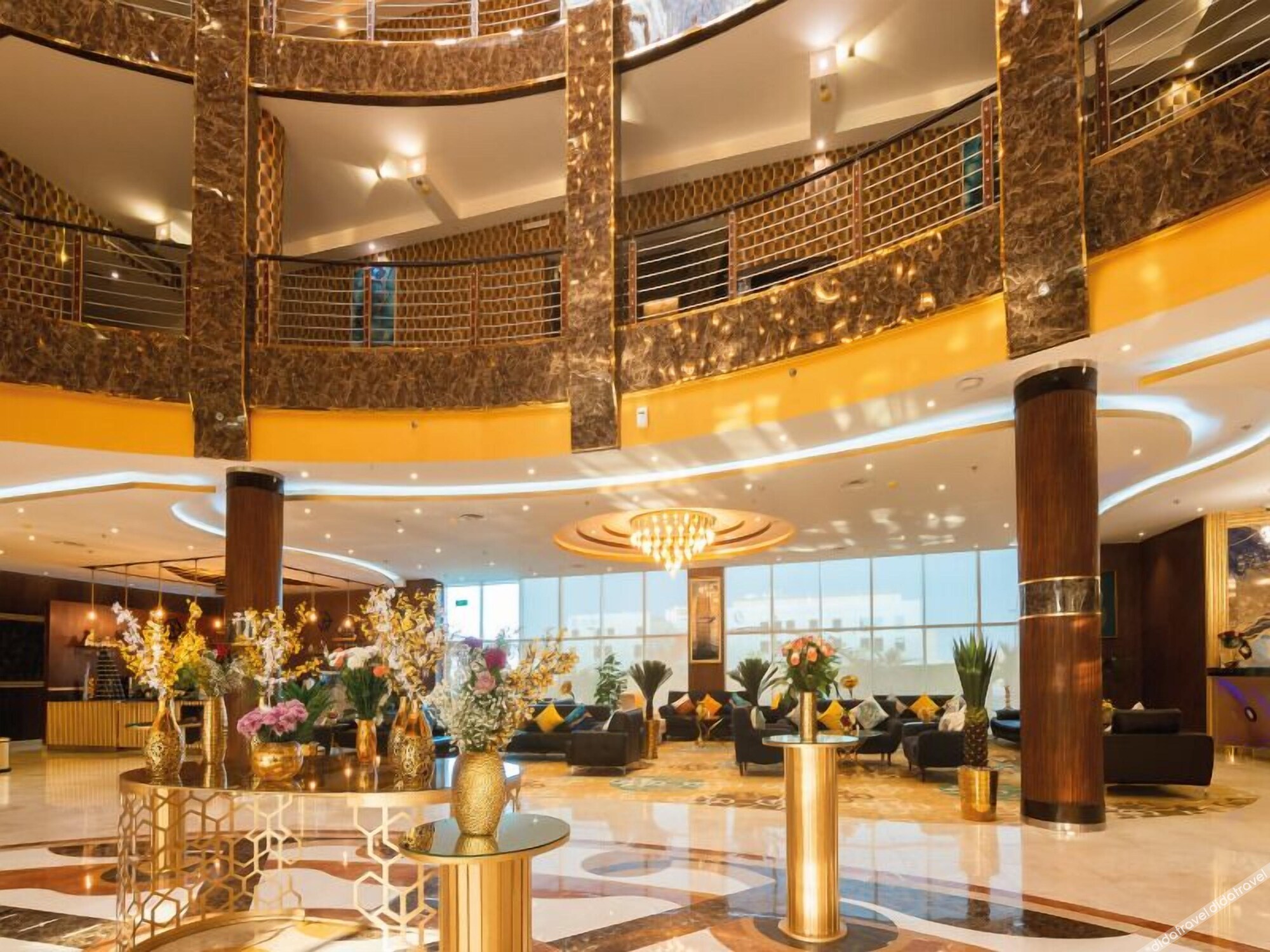 Golden Ship Hotel 4*