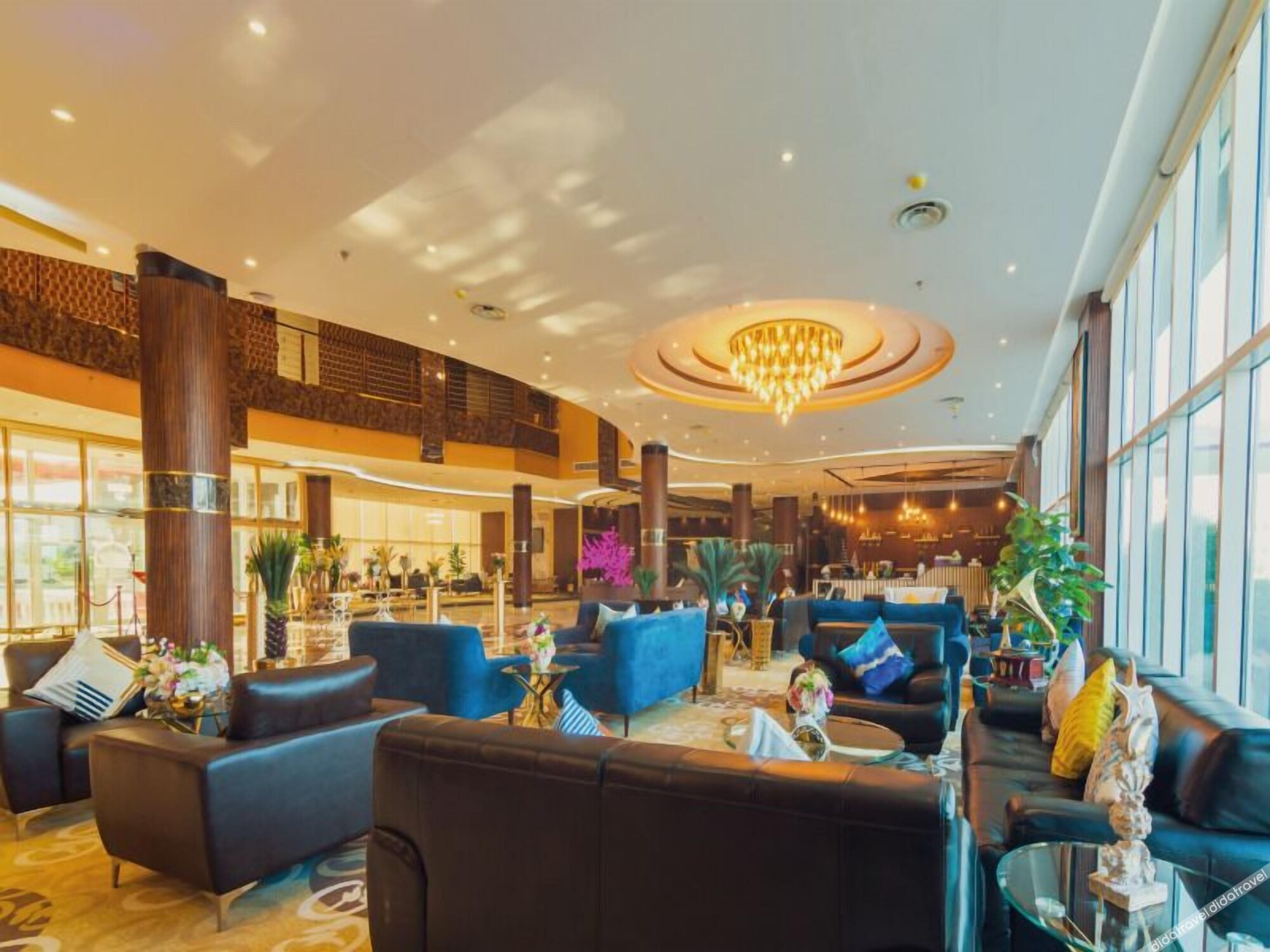 Golden Ship Hotel 4*