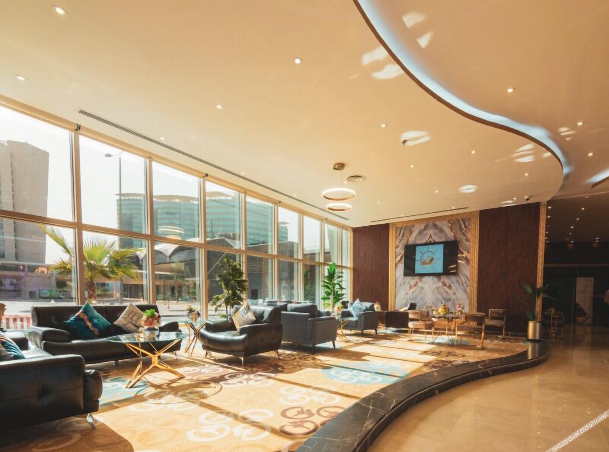 Golden Ship Hotel 4*