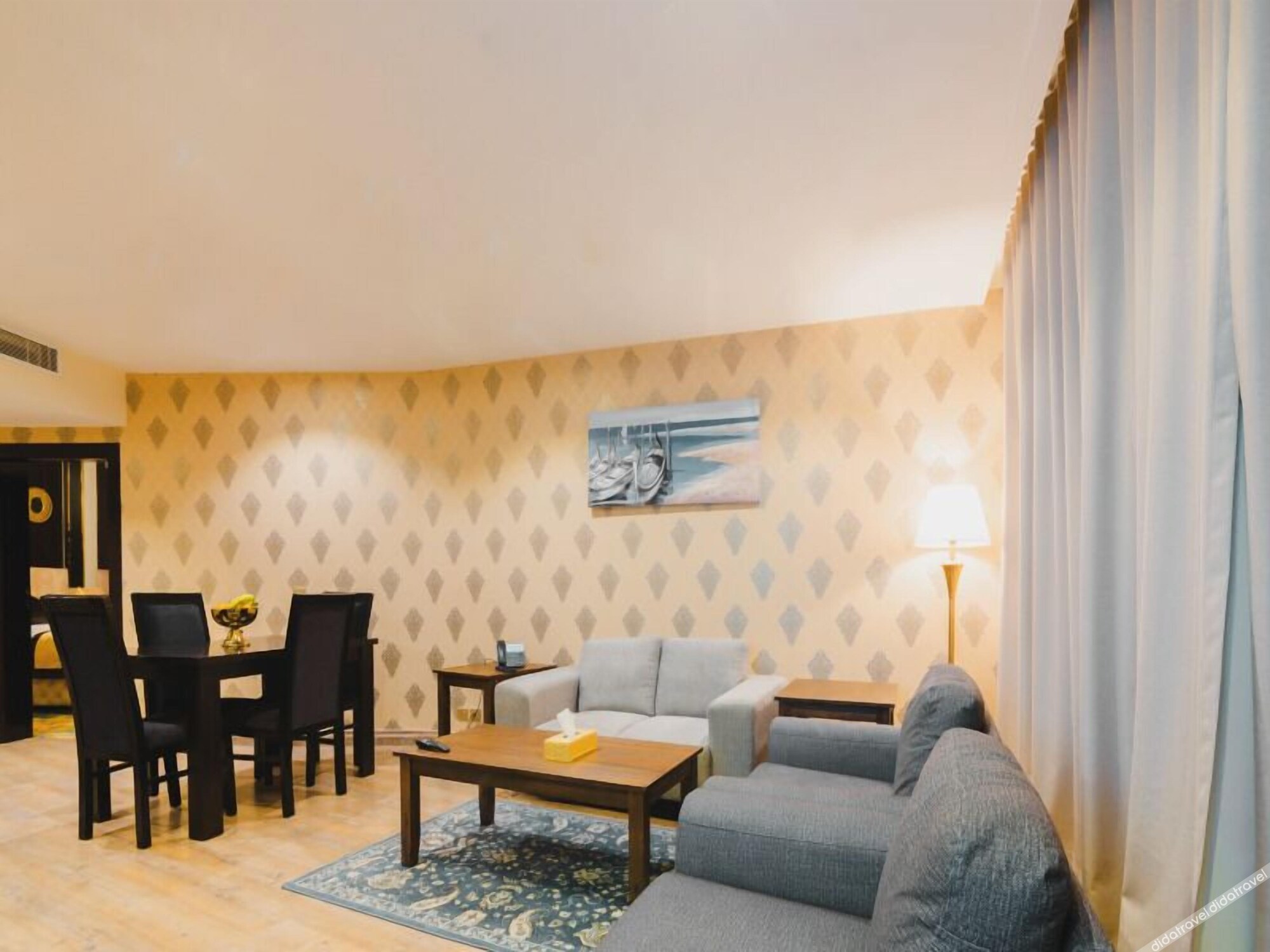 Golden Ship Hotel 4*