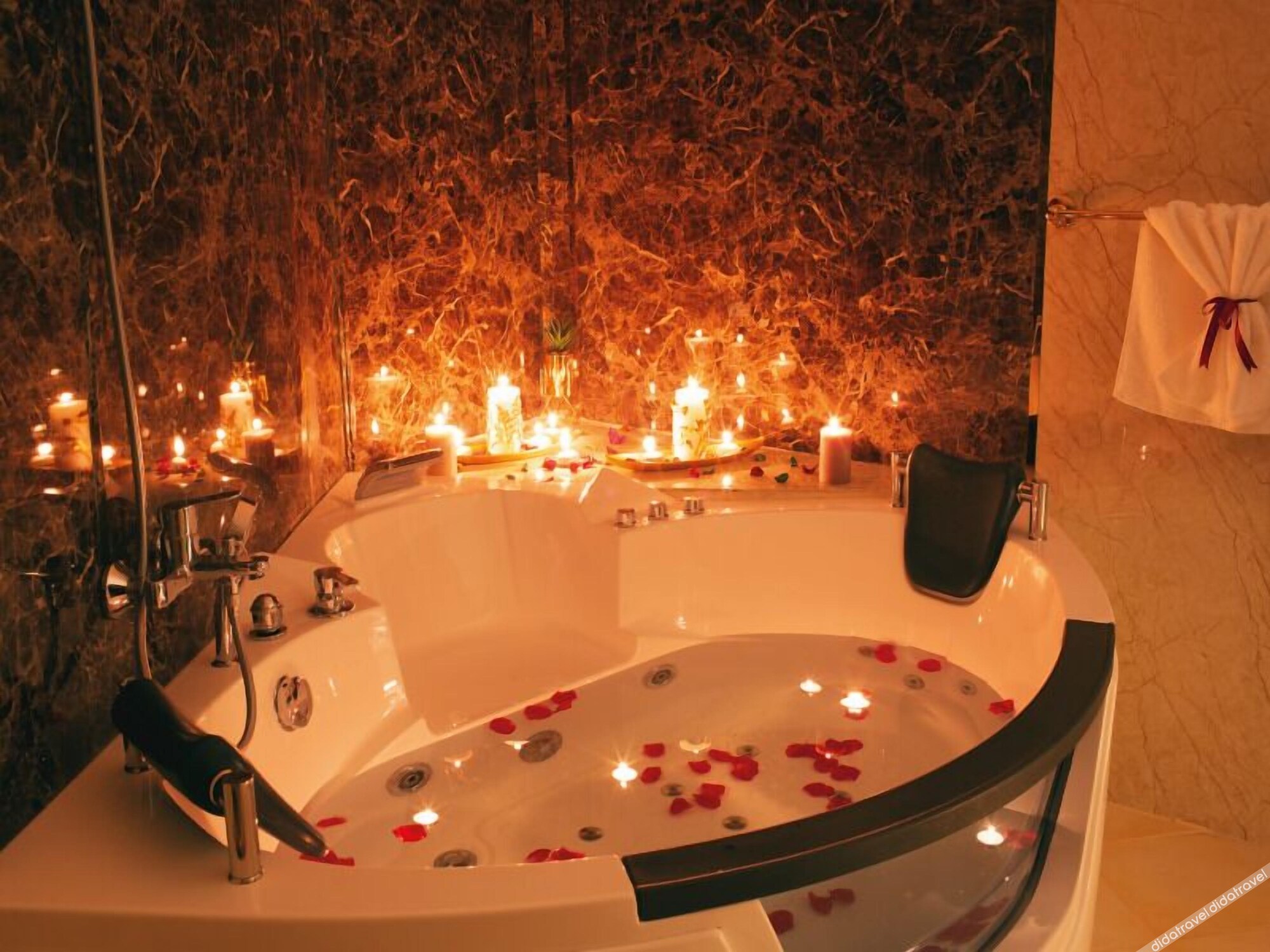 Golden Ship Hotel 4*