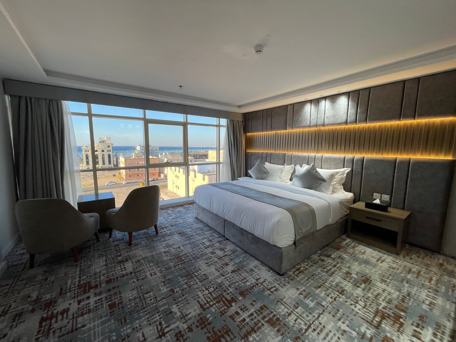 Sweet Land Hotel 0*