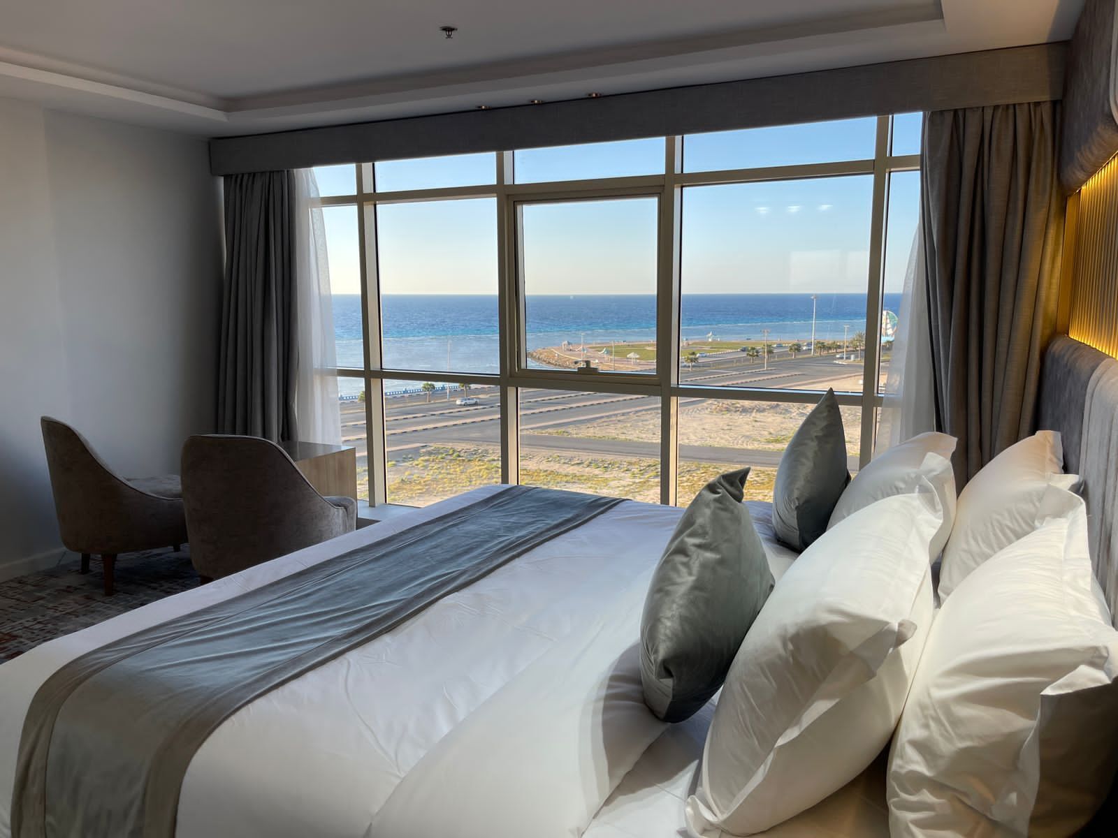 Sweet Land Hotel 0*