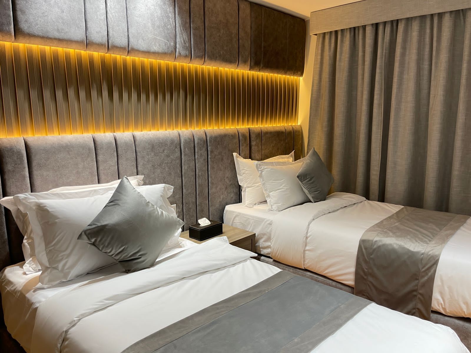Sweet Land Hotel 0*
