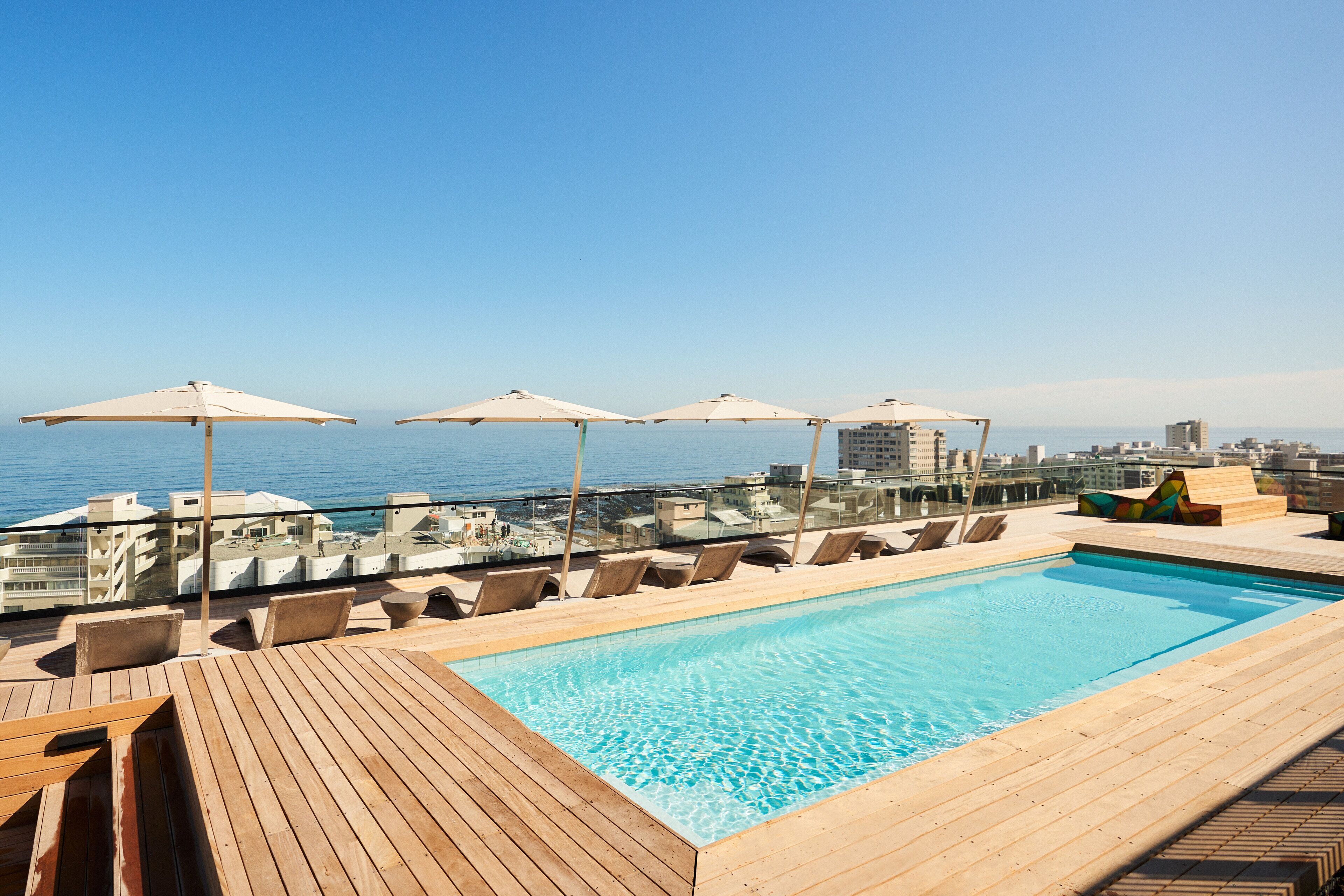Home Suite Hotels Station House 4*
