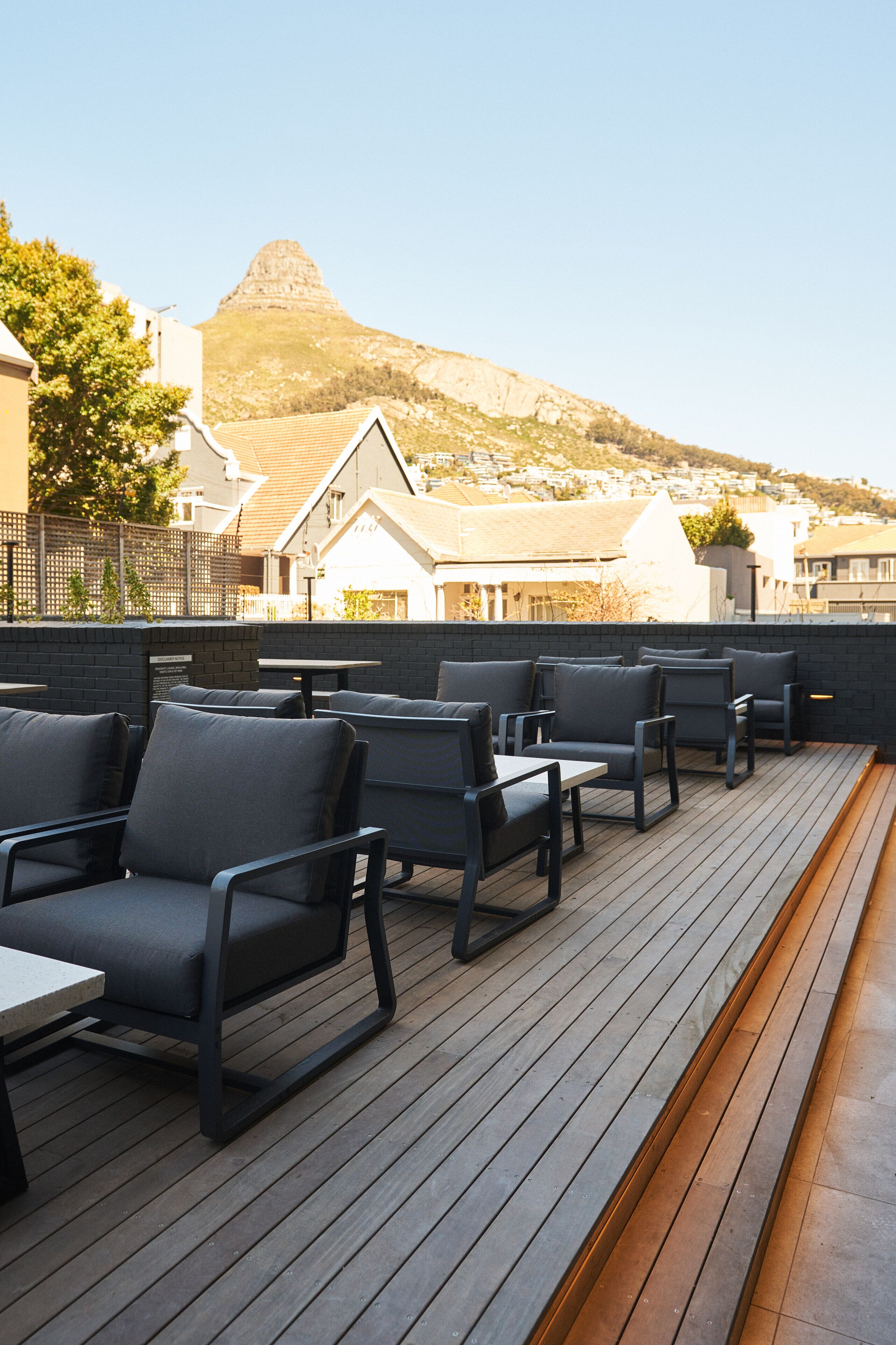 Home Suite Hotels Station House 4*