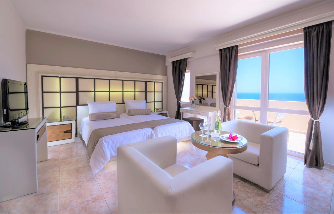 CHC Athina Palace Resort & Spa 5*