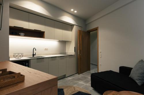 Chapter 02 Gallery Suites 3*