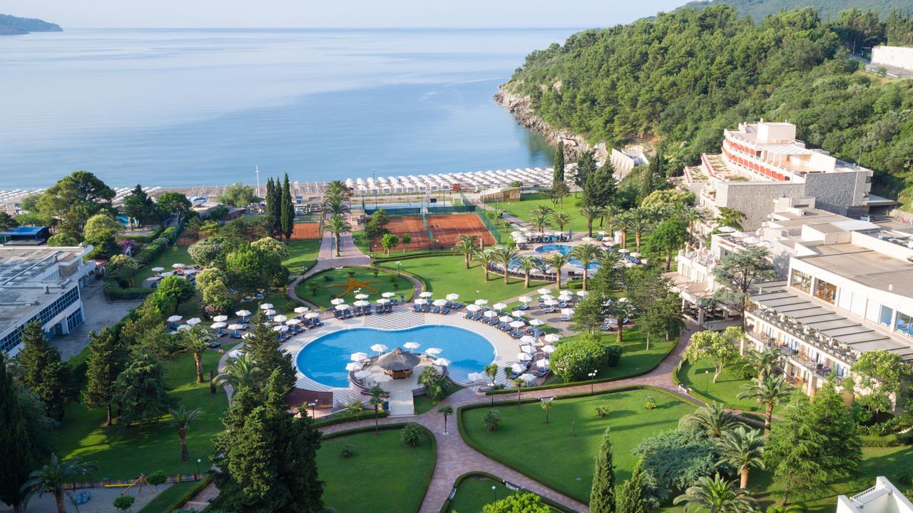 Отели в бечичи черногория купить квартиру в люблине польша цены