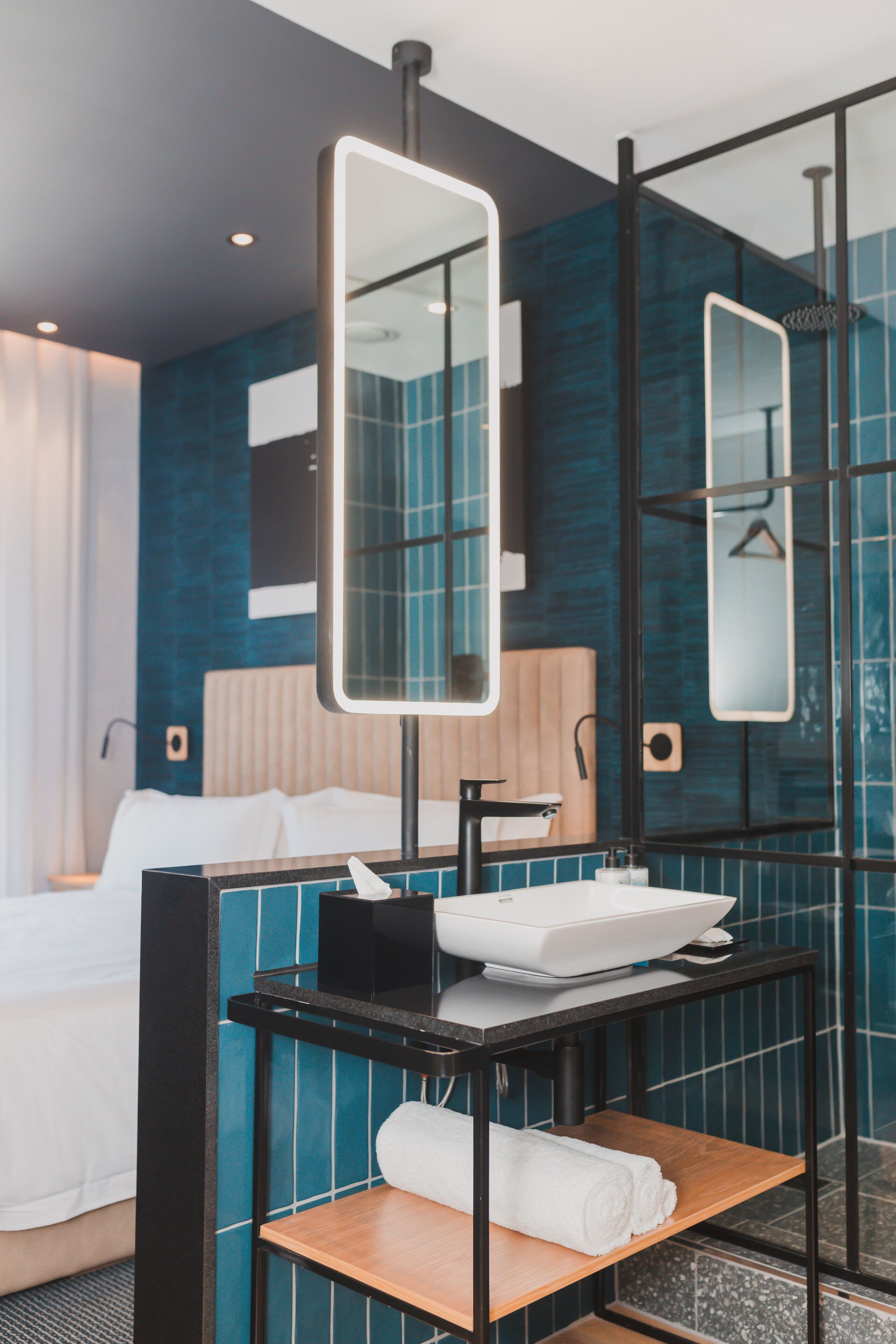 Century City Hotel Bridgewater 4*
