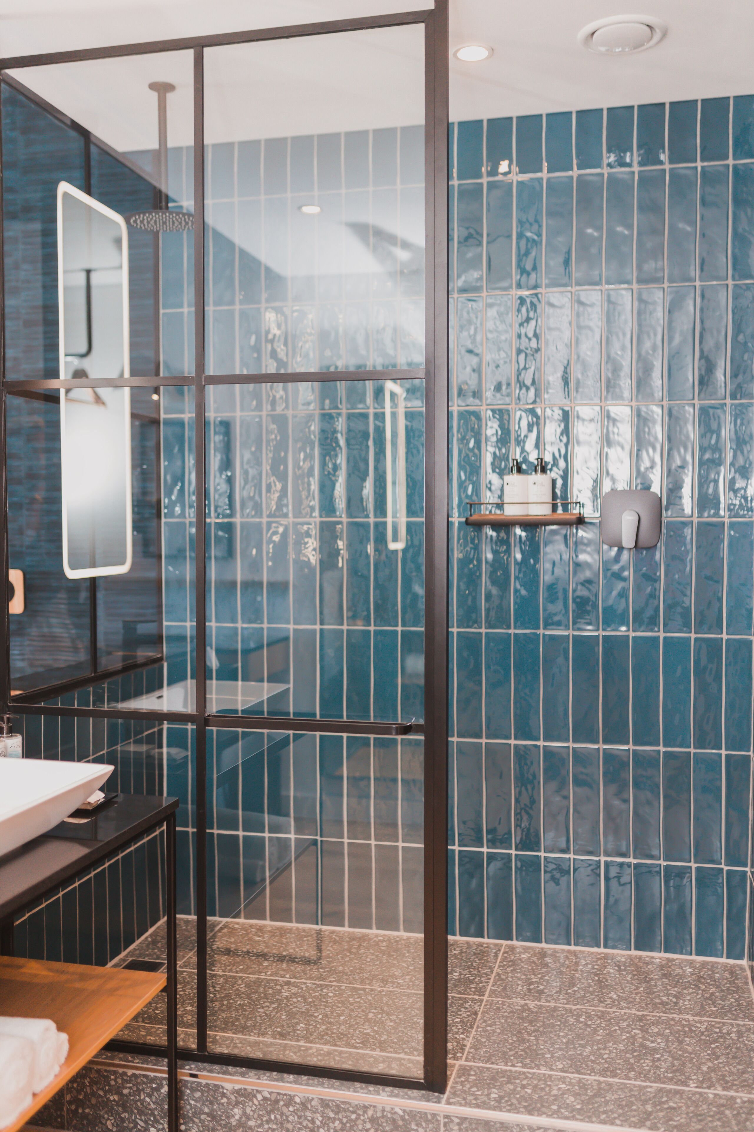 Century City Hotel Bridgewater 4*