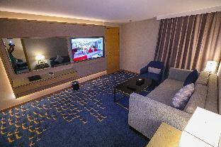 Cheerful Al Waha Unayzah Hotel 2*
