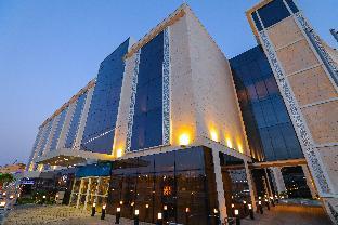 Cheerful Al Waha Unayzah Hotel 2*
