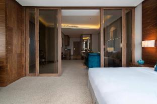 WAW Hotel Suites 1*