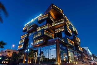 WAW Hotel Suites 1*