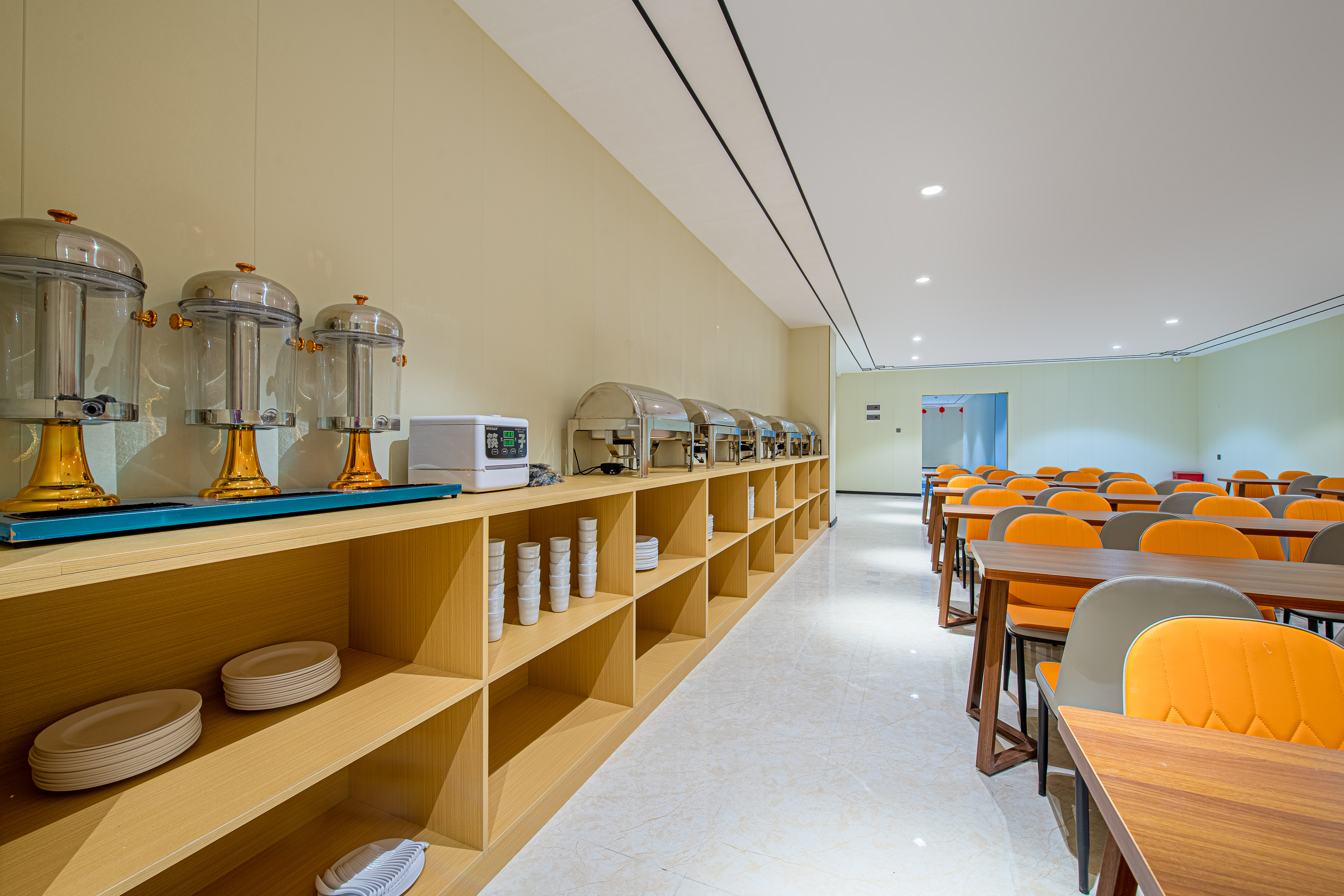 Baicheng Garden Hotel Zhuhai 2*