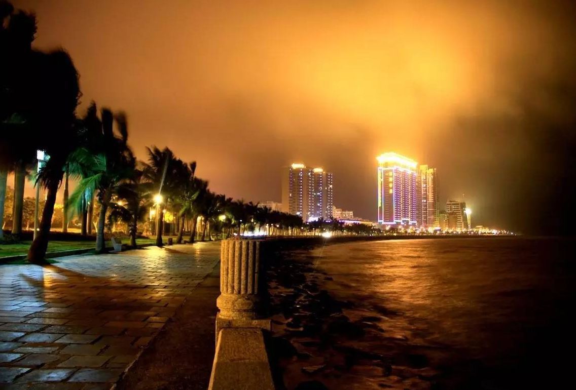 Baicheng Garden Hotel Zhuhai 2*