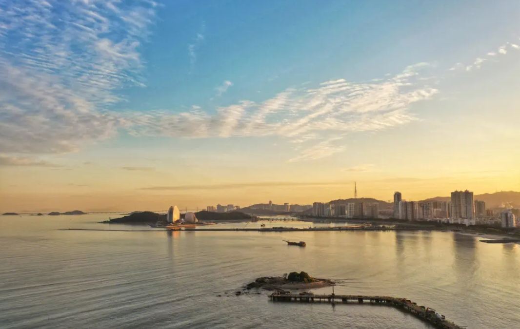 Baicheng Garden Hotel Zhuhai 2*