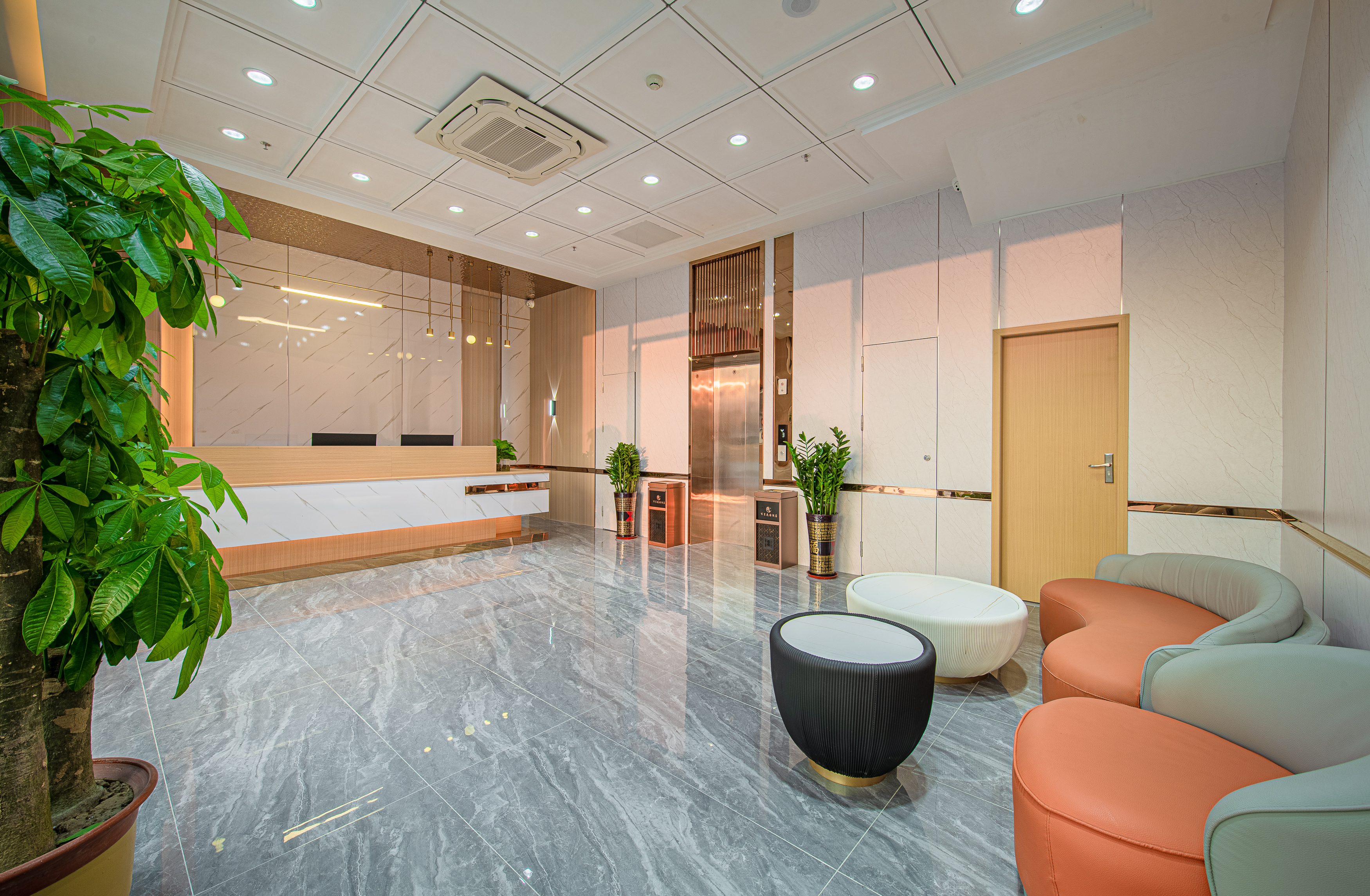 Baicheng Garden Hotel Zhuhai 2*