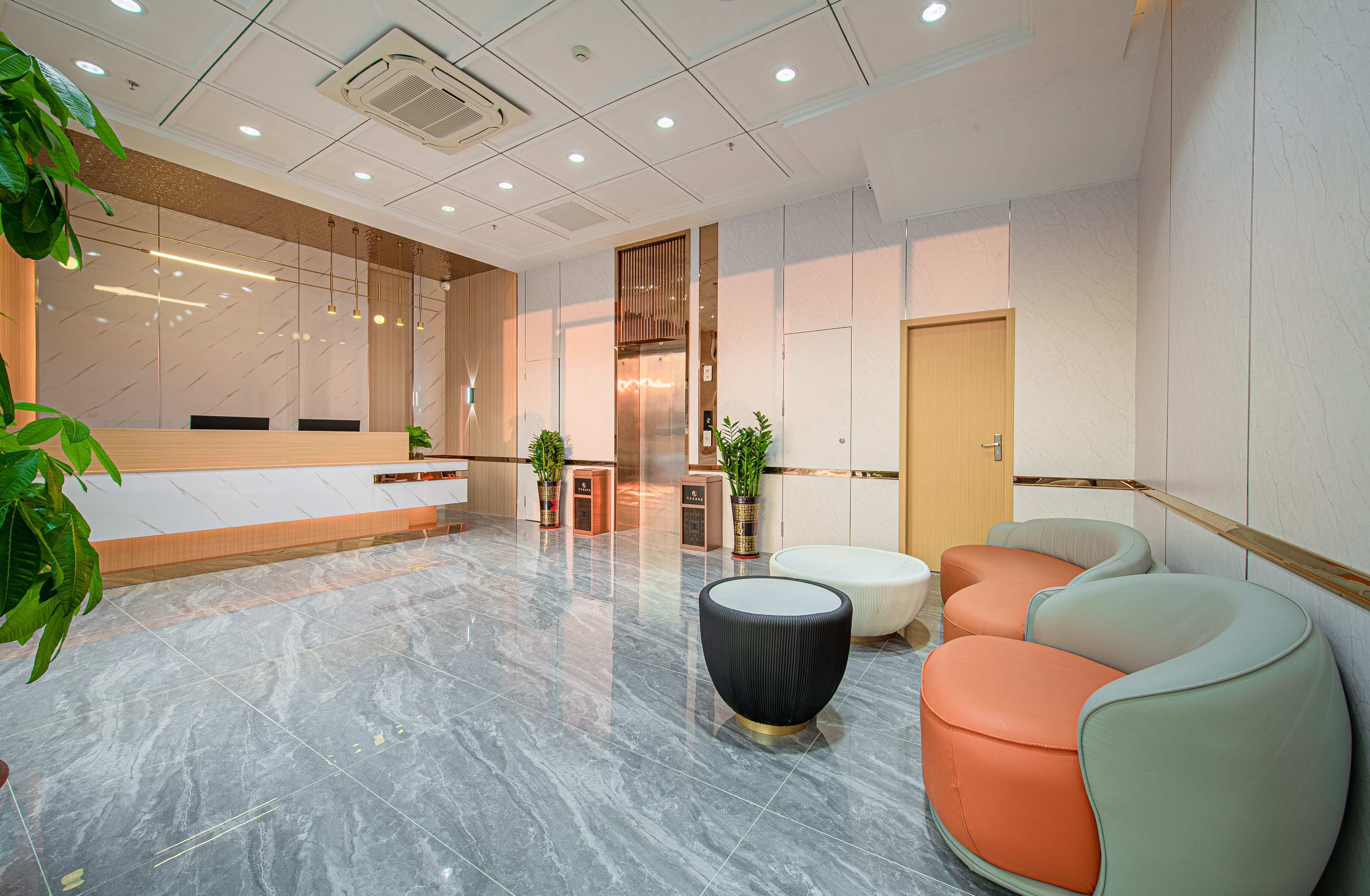 Baicheng Garden Hotel Zhuhai 2*