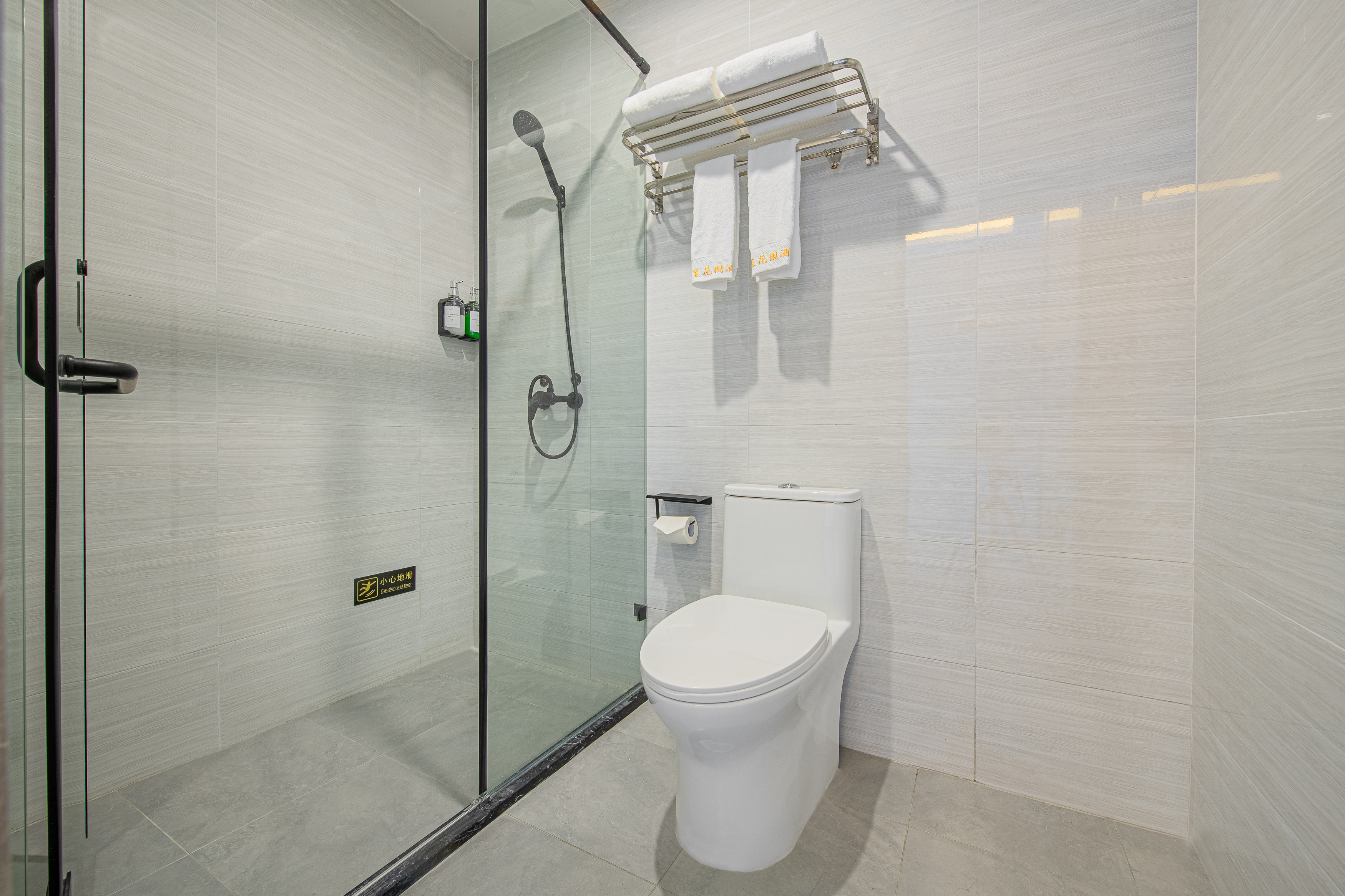 Baicheng Garden Hotel Zhuhai 2*