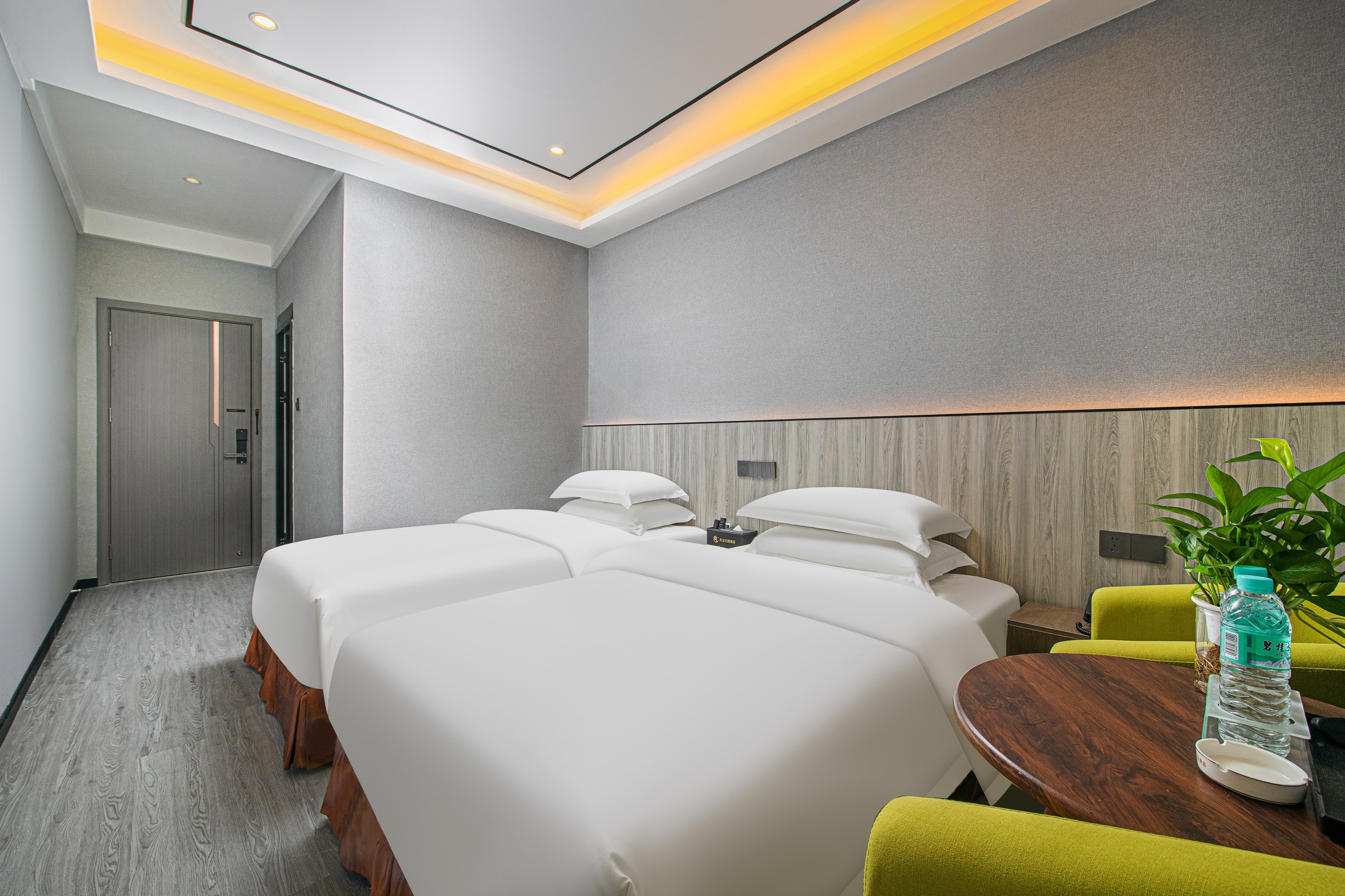 Baicheng Garden Hotel Zhuhai 2*
