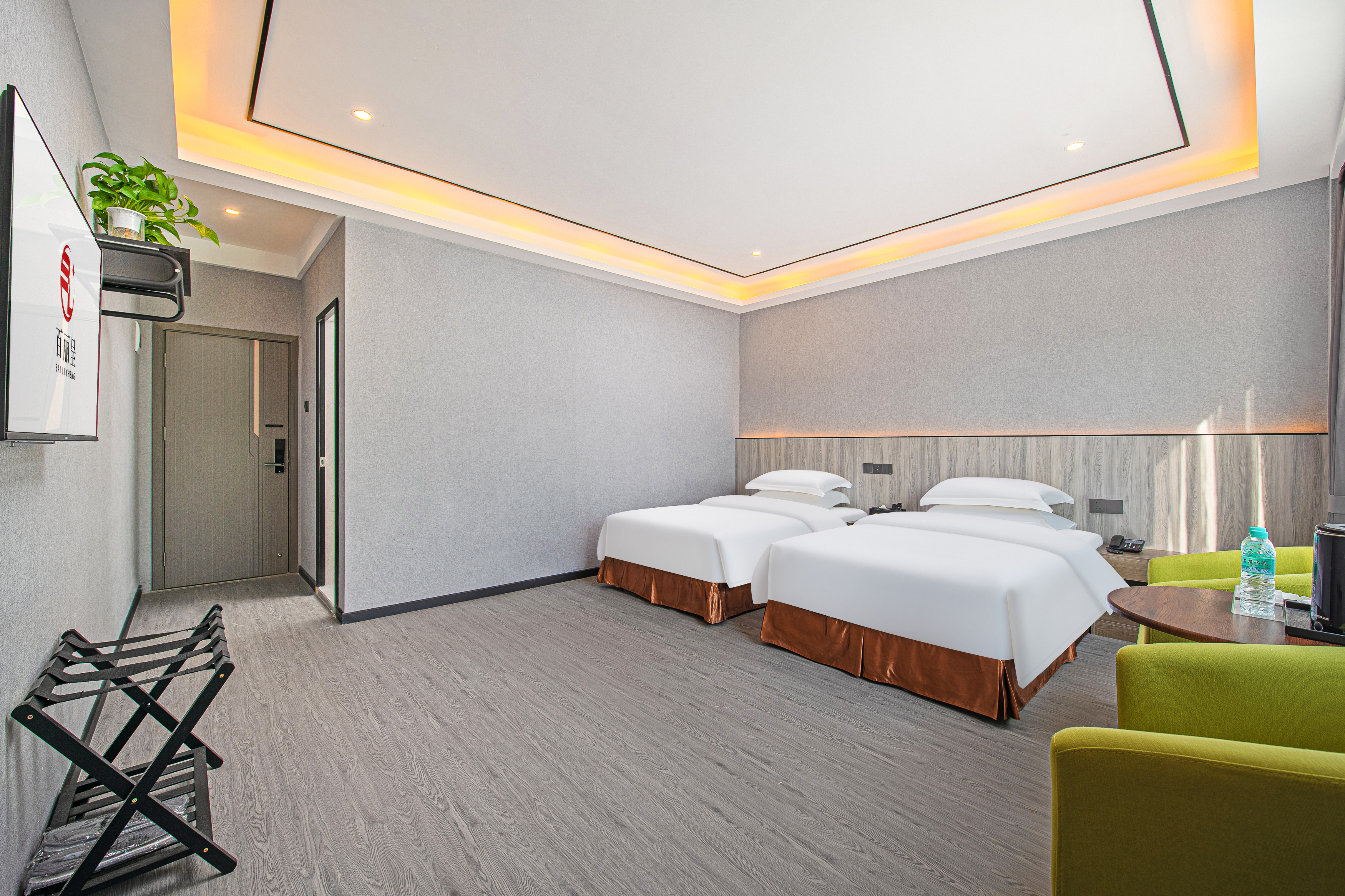 Baicheng Garden Hotel Zhuhai 2*