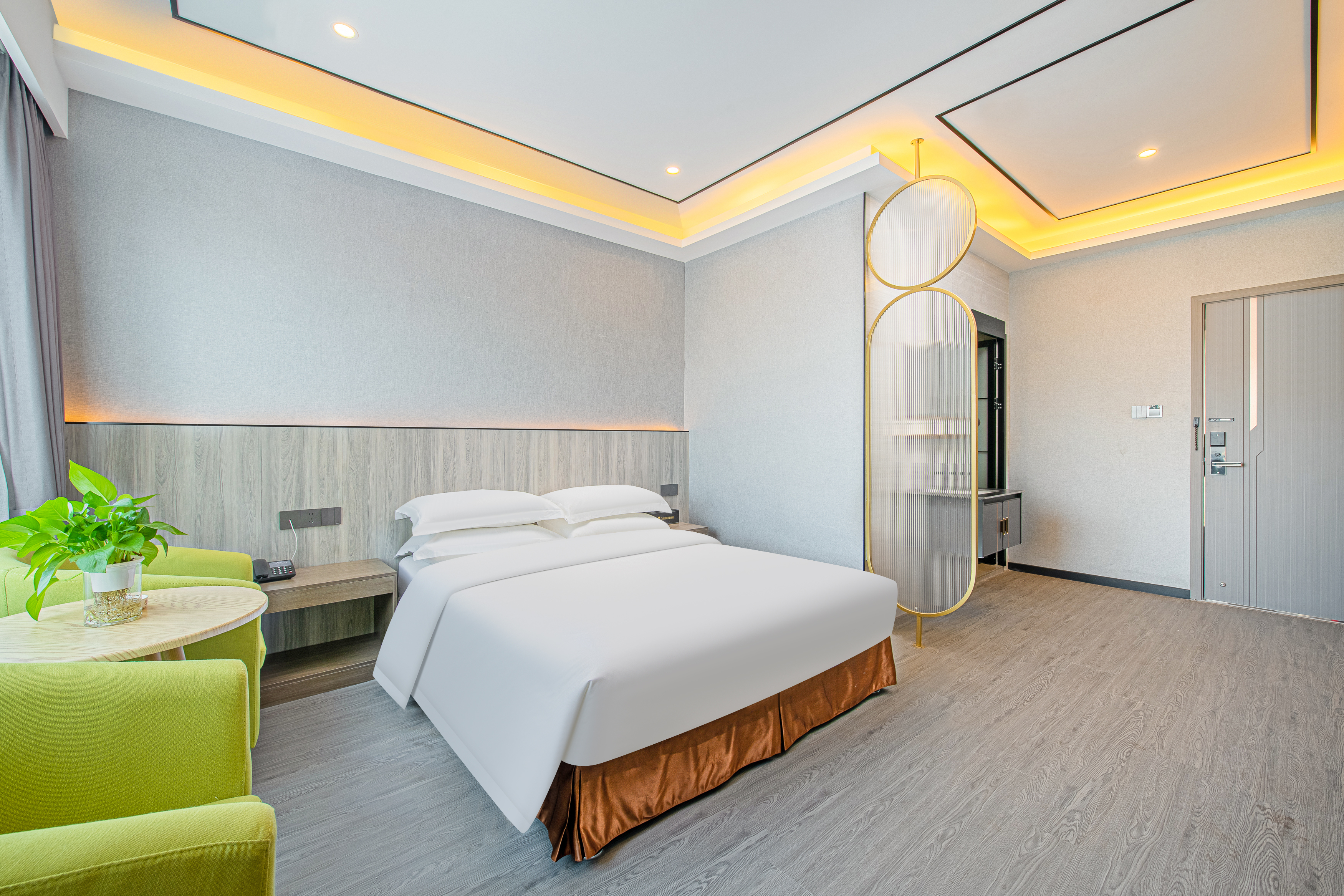 Baicheng Garden Hotel Zhuhai 2*
