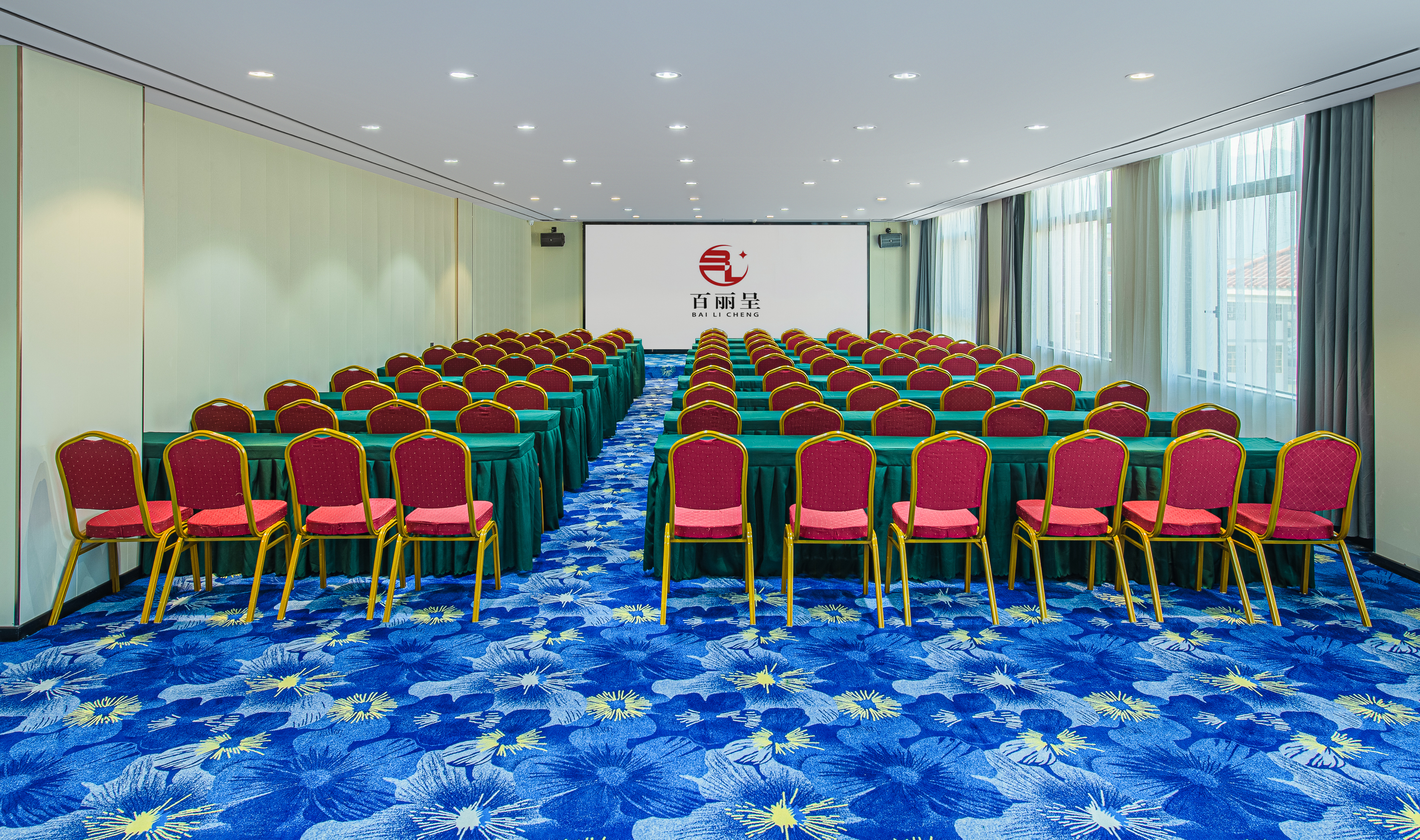 Baicheng Garden Hotel Zhuhai 2*