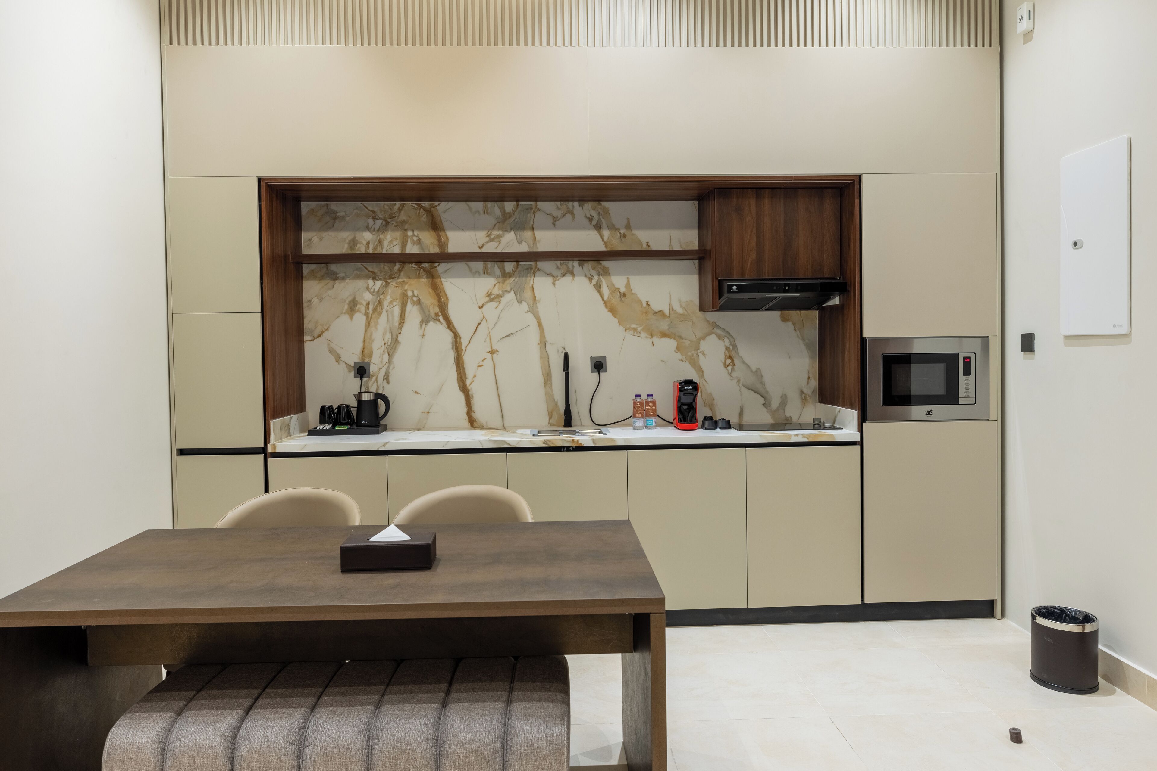 Liora Hotel 0*