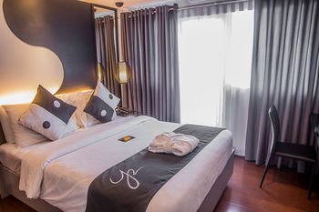 Y2 Residence Hotel managed by HII 3*