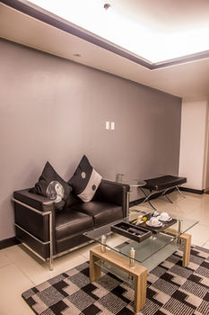 Y2 Residence Hotel managed by HII 3*