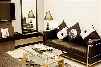 Y2 Residence Hotel managed by HII 3*