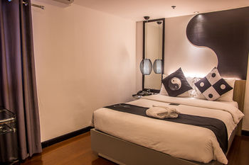 Y2 Residence Hotel managed by HII 3*