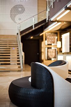 Y2 Residence Hotel managed by HII 3*