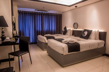 Y2 Residence Hotel managed by HII 3*