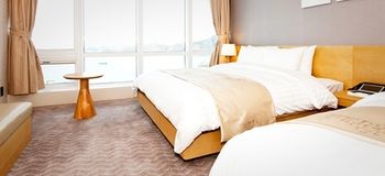 Sono Calm Yeosu (formerly The MVL Hotel Yeosu) 5*