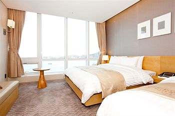 Sono Calm Yeosu (formerly The MVL Hotel Yeosu) 5*