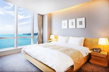 Sono Calm Yeosu (formerly The MVL Hotel Yeosu) 5*